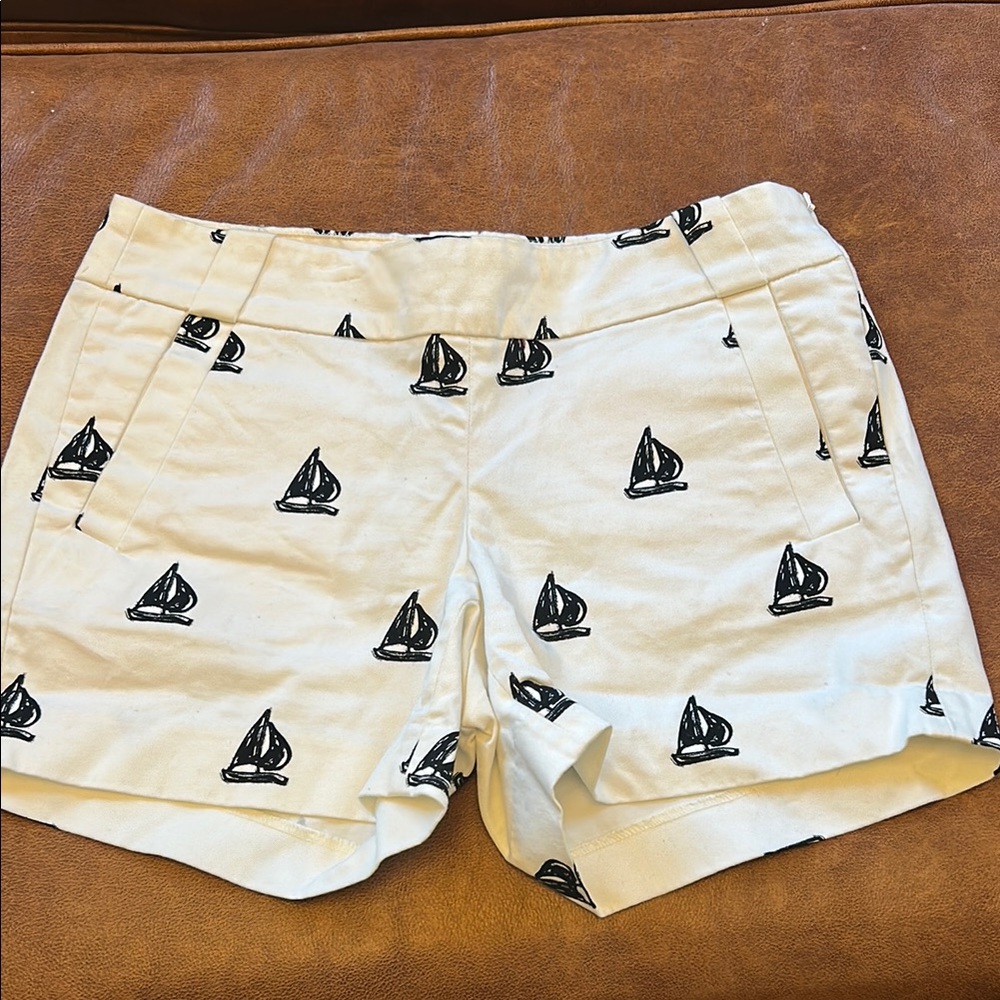 J. Crew White and Black Shorts Nautical Style, Size 2, Waist 16, Length 13” EUC
